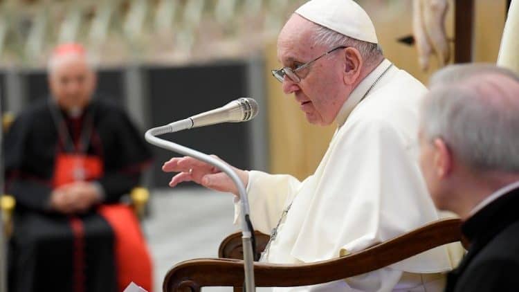 Homilía del Papa Francisco: «La Virgen no es algo opcional, debe acogerse en la vida»